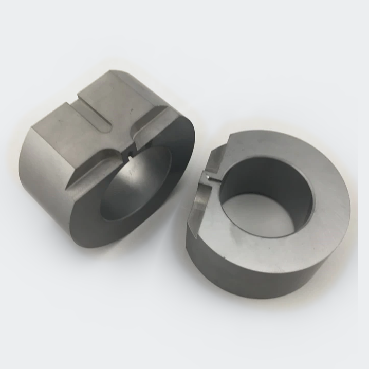 Slotted silicon carbide pump bushings